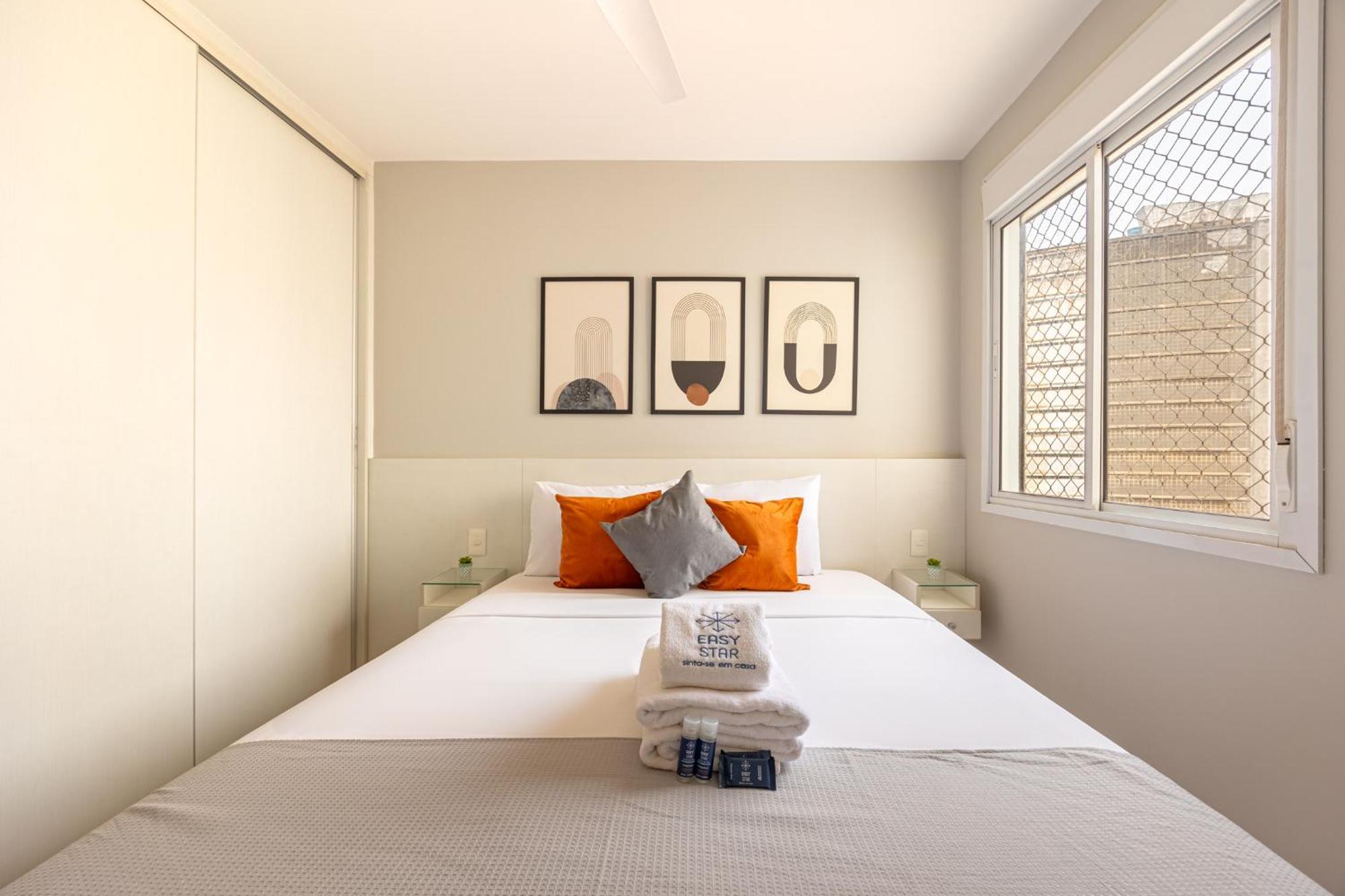 Apartamento Easy Star - Belo Apto C/ 2 Quartos, Vaga E Varanda Na Paulista - Np01i *